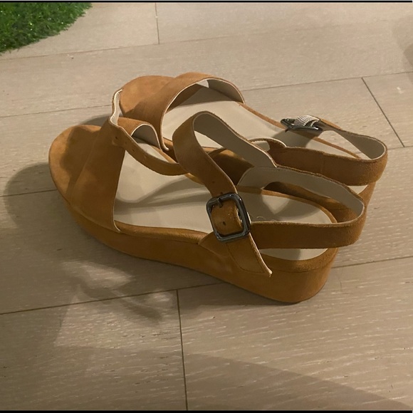 BNWOT Ecco elevate plateau sandals - Picture 2 of 5